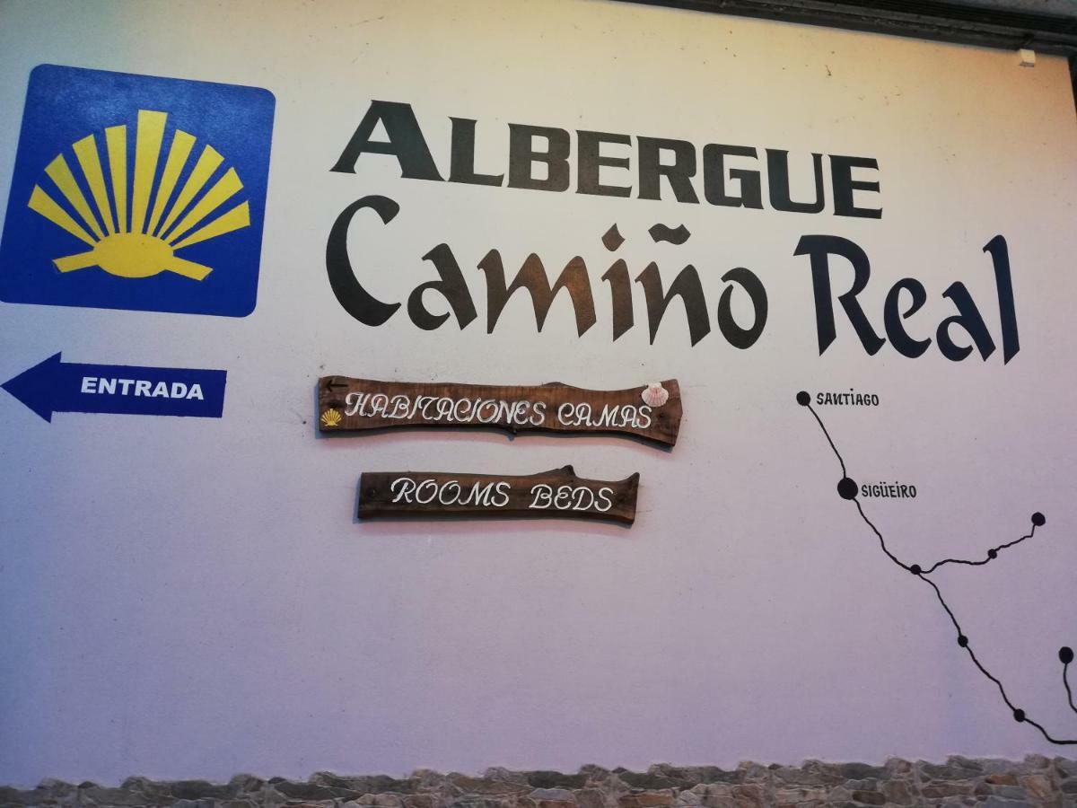 Albergue Camino Real Сигуейро Екстериор снимка