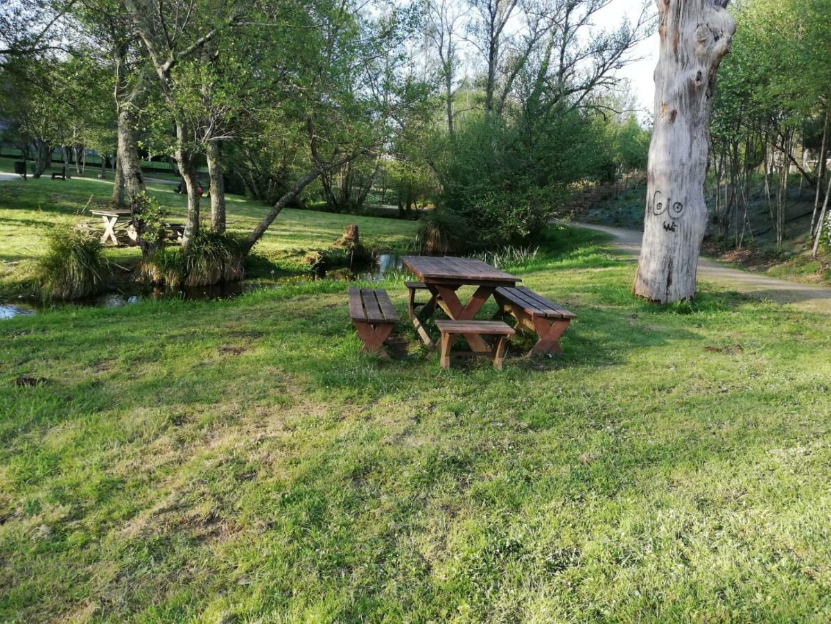 Albergue Camino Real Сигуейро Екстериор снимка